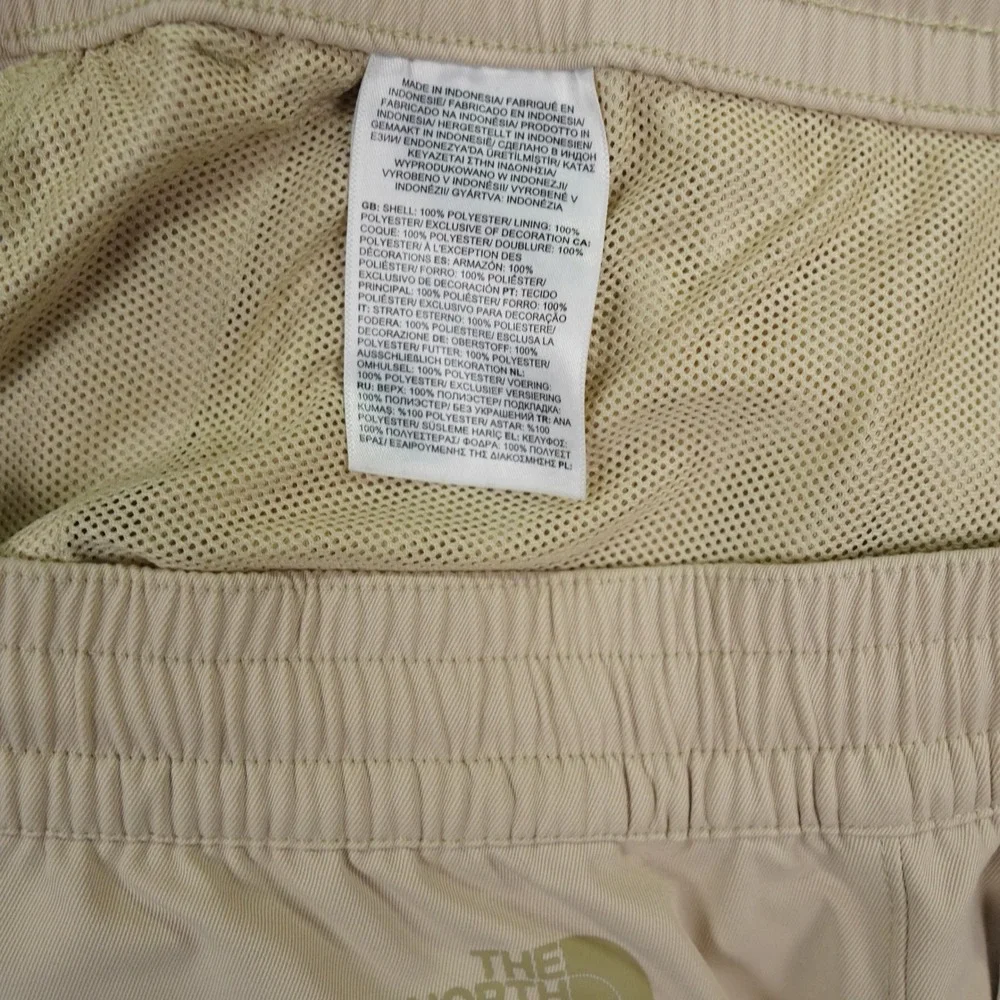 The North Face Shorts Mens 38 Tan Logo Hiking Outdoor Gorpcore NF0A5J51